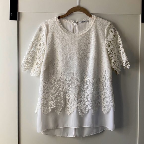 Tahiti Lace Blouse - Picture 1 of 3